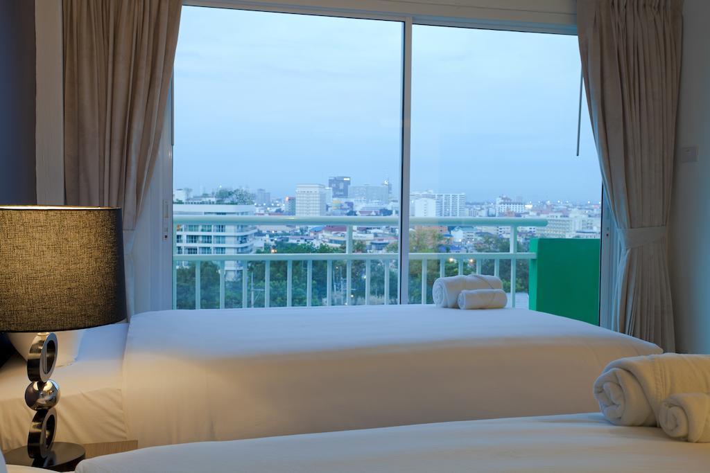 Wiz Hotel Pattaya Exterior foto