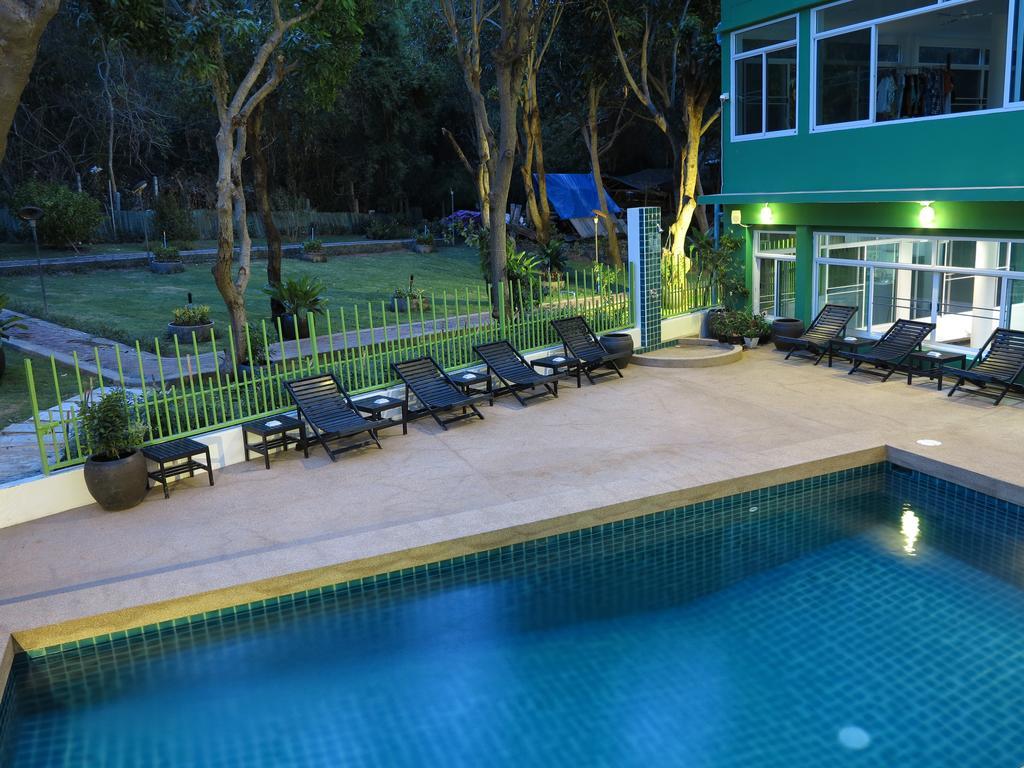 Wiz Hotel Pattaya Exterior foto