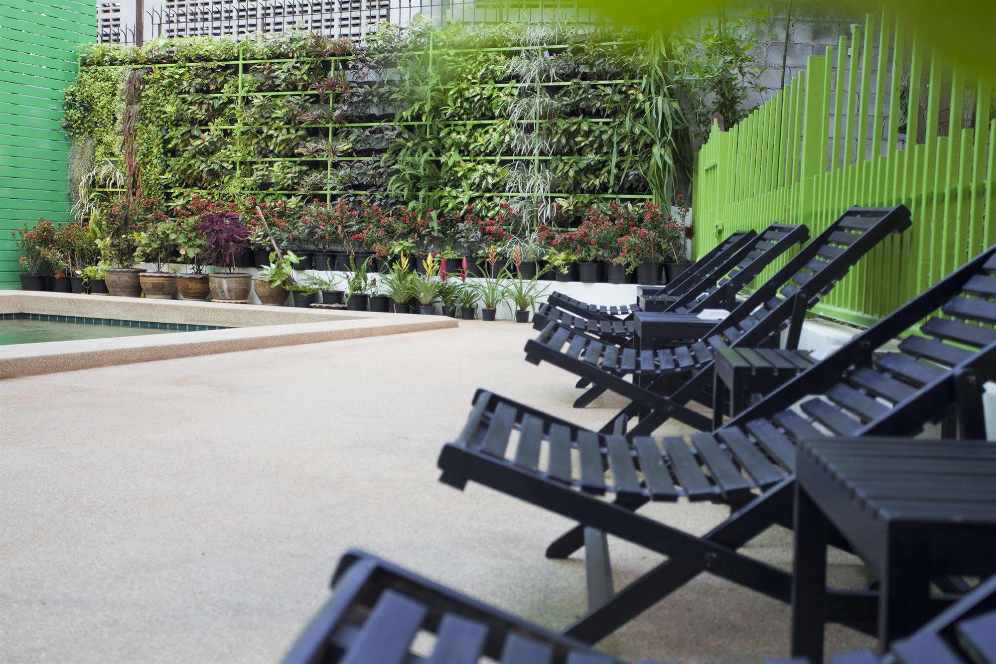 Wiz Hotel Pattaya Exterior foto